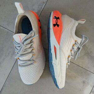 Under Armour Women's Sneaker's Size 10